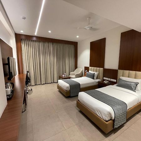 Jubilee Park Hyderabad Exterior photo